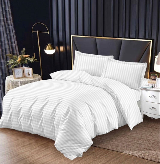 Luxus Bettwäsche-Set aus satiniertem Baumwollstoff – 4-teilig mit Spannbettlaken